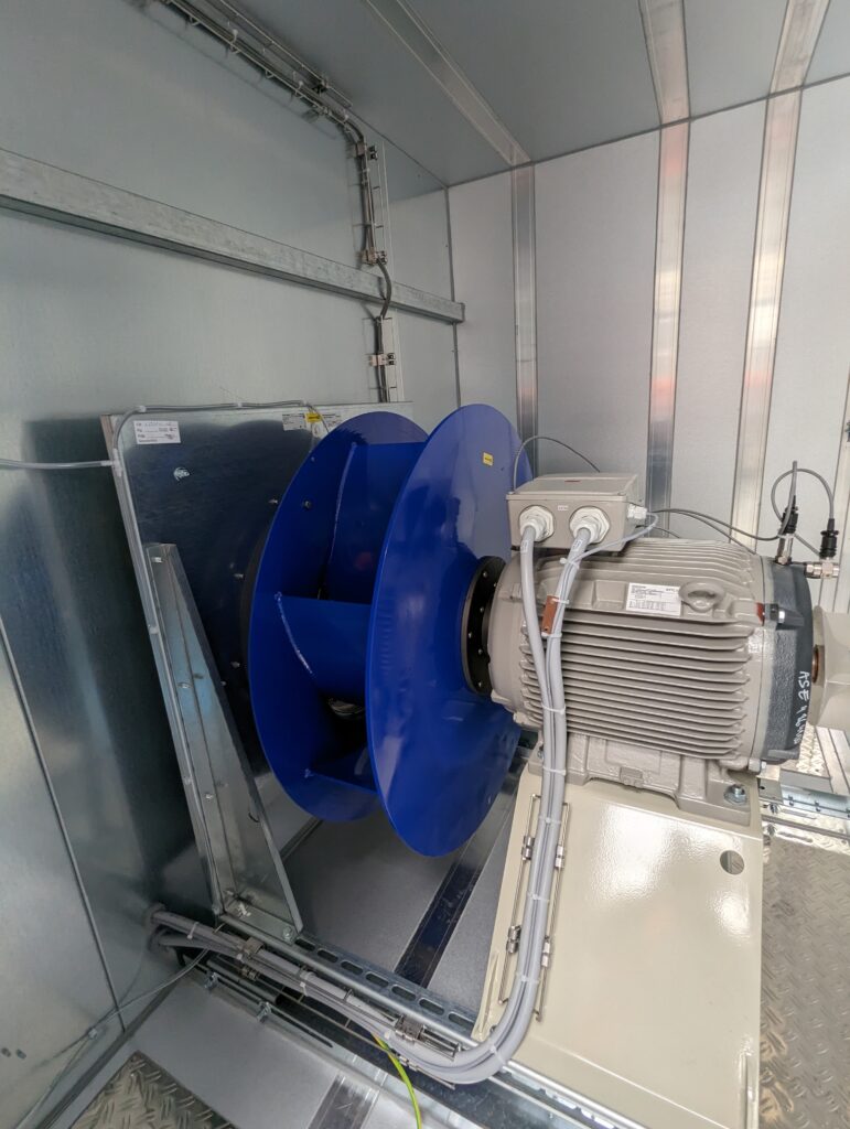 Plug fan_2